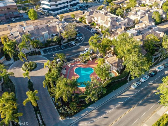 23715 Del Monte 216, Valencia, CA 91355