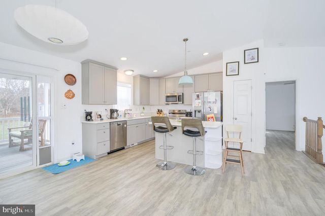 344 HOLLYMEAD TER, Hagerstown, MD 21742