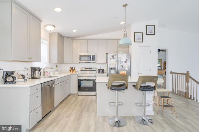 344 HOLLYMEAD TER, Hagerstown, MD 21742