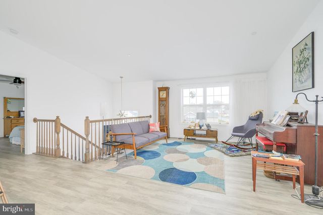 344 HOLLYMEAD TER, Hagerstown, MD 21742