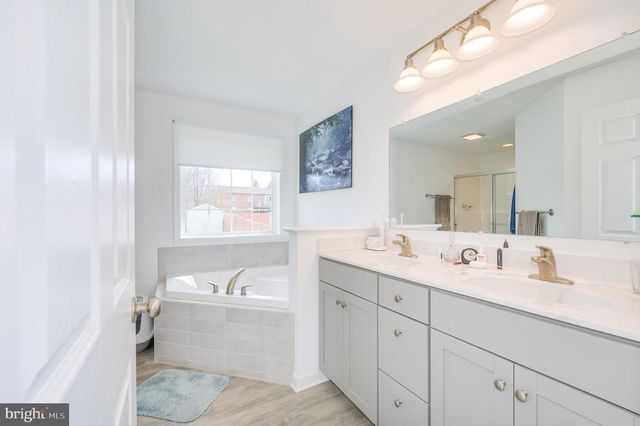 344 HOLLYMEAD TER, Hagerstown, MD 21742