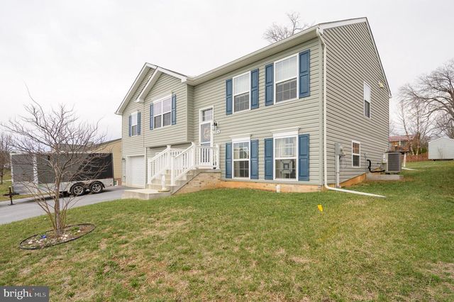 344 HOLLYMEAD TER, Hagerstown, MD 21742