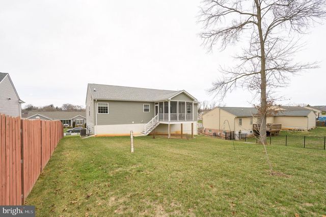 344 HOLLYMEAD TER, Hagerstown, MD 21742