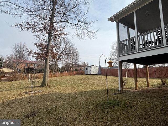 344 HOLLYMEAD TER, Hagerstown, MD 21742