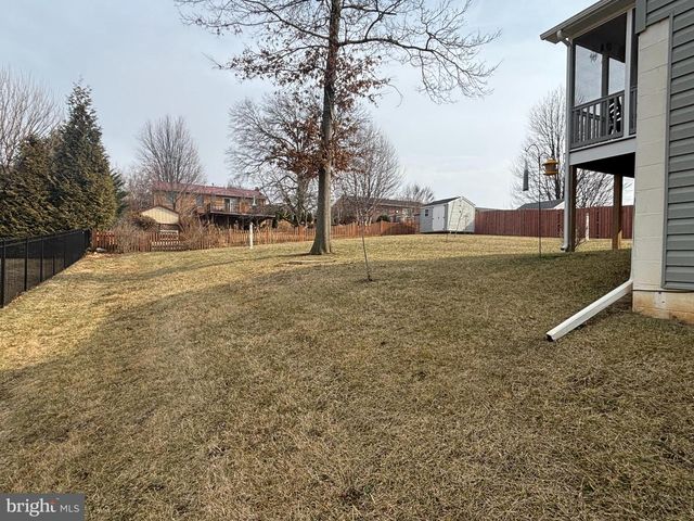 344 HOLLYMEAD TER, Hagerstown, MD 21742