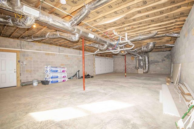 185 Waters Edge Drive, Spring City, TN 37381