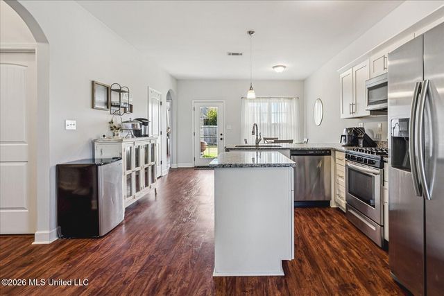 3369 Mary Ellen Drive, Southaven, MS 38671
