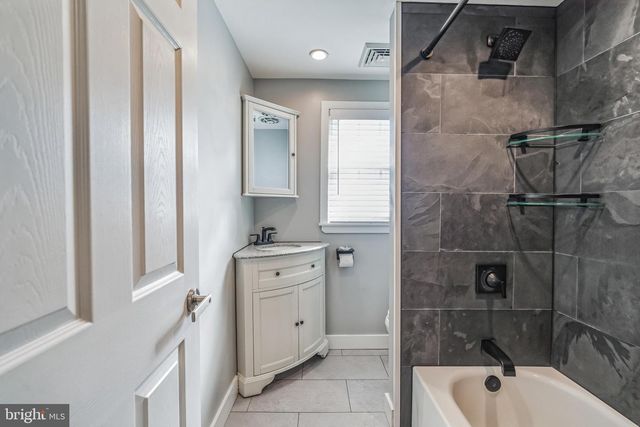 2952-54 DEKALB PIKE, Norristown, PA 19401