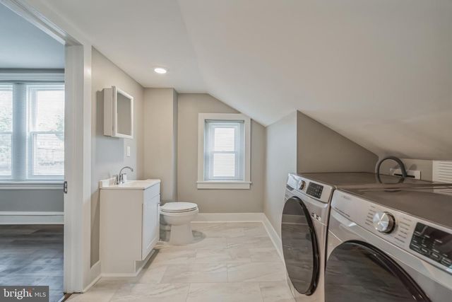 2952-54 DEKALB PIKE, Norristown, PA 19401