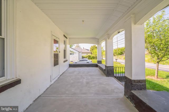 2952-54 DEKALB PIKE, Norristown, PA 19401