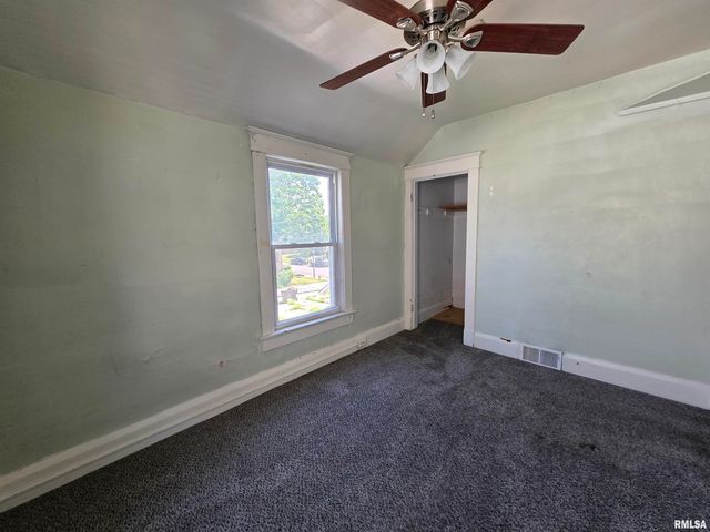 1403 W MAIN Street, Peoria, IL 61606