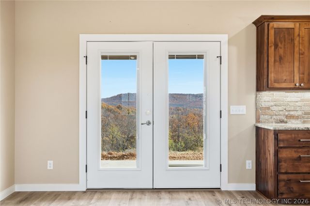 34830 S Falcon Crest Lane, Cookson, OK 74427
