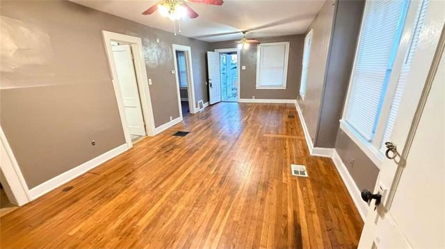 428 S Kentucky Avenue, Independence, MO 64053