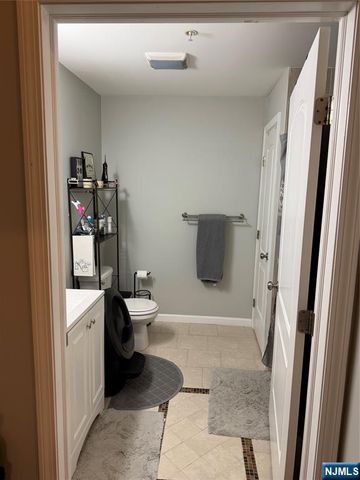 57-69 Westervelt Avenue, Hawthorne, NJ 07506