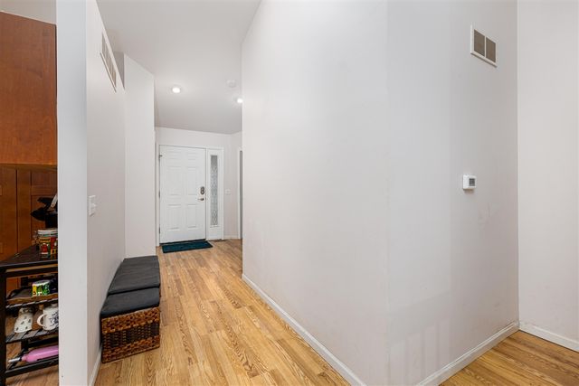 7034 Hogan Drive, Ypsilanti, MI 48197