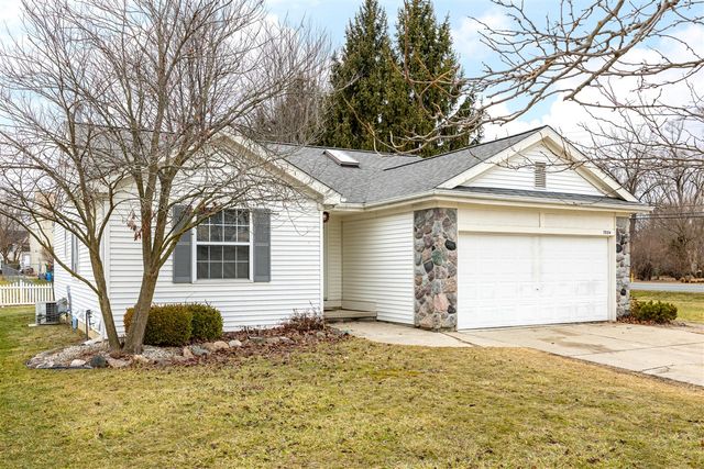 7034 Hogan Drive, Ypsilanti, MI 48197