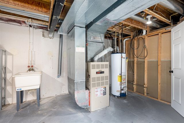 7034 Hogan Drive, Ypsilanti, MI 48197