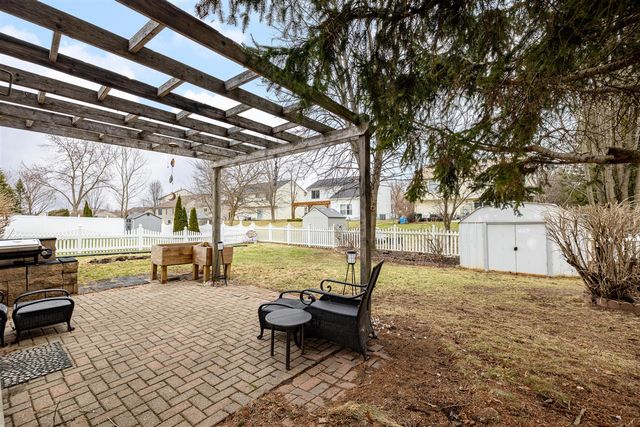 7034 Hogan Drive, Ypsilanti, MI 48197