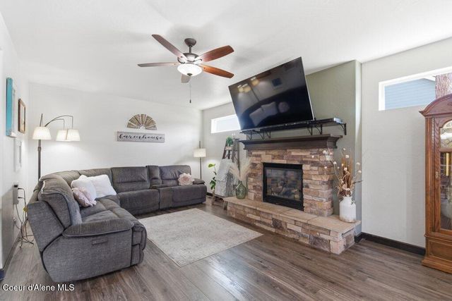 6983 N Aldridge DR, Coeur D'alene, ID 83815
