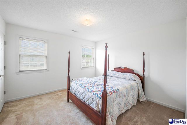 393 Shearin St, Darlington, SC 29532