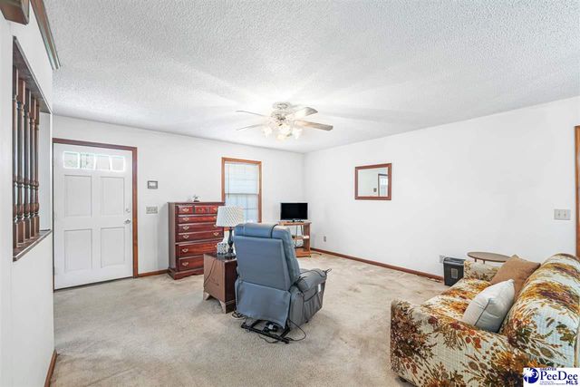 393 Shearin St, Darlington, SC 29532