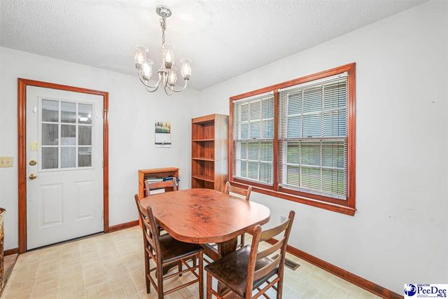 393 Shearin St, Darlington, SC 29532