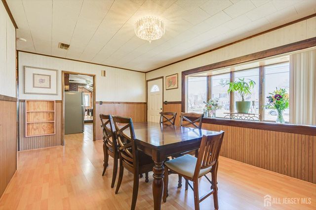 9 Haines Avenue, Piscataway, NJ 08854