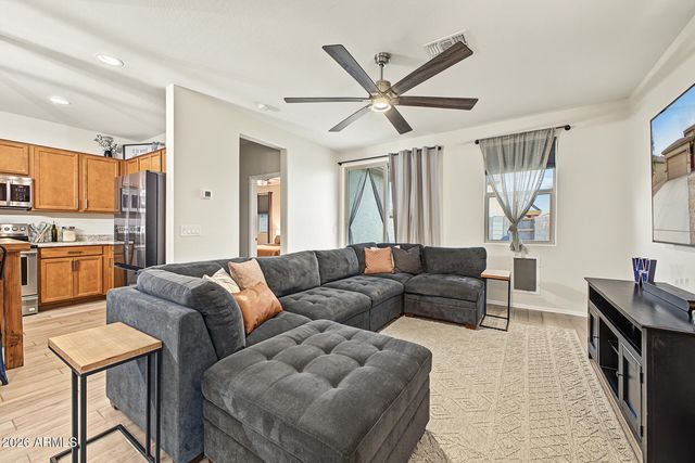 17530 W VILLA HERMOSA Lane, Surprise, AZ 85387