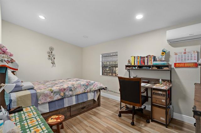 1504 S LEE AVENUE, Orlando, FL 32805