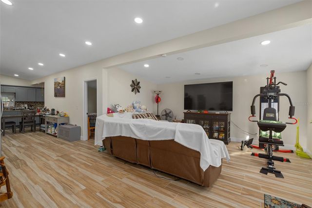 1504 S LEE AVENUE, Orlando, FL 32805