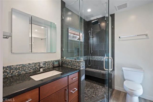 1201 17th, Manhattan Beach, CA 90266