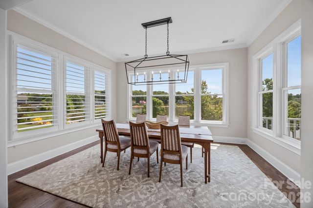 122 Sisters Cove Court, Mooresville, NC 28117