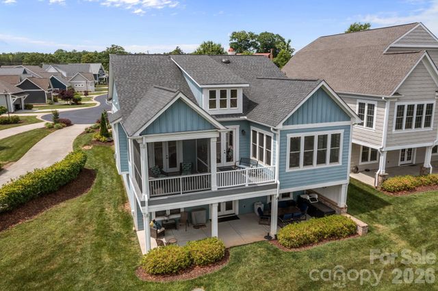 122 Sisters Cove Court, Mooresville, NC 28117
