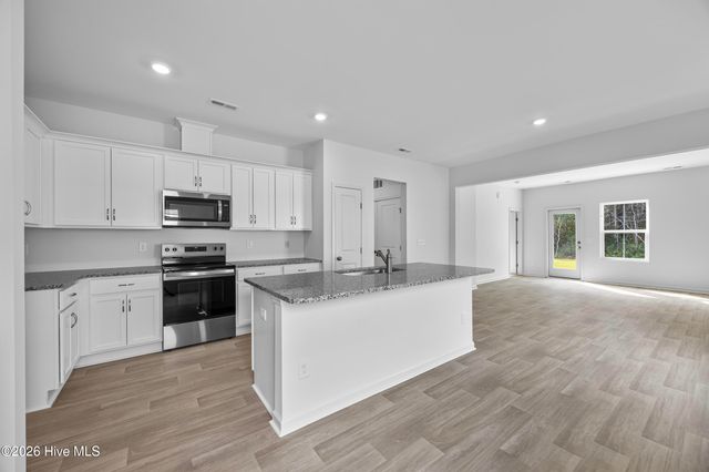 4645 Swimming Lane 22, Shallotte, NC 28470