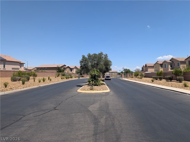 6368 Joshuaville Drive, Las Vegas, NV 89122