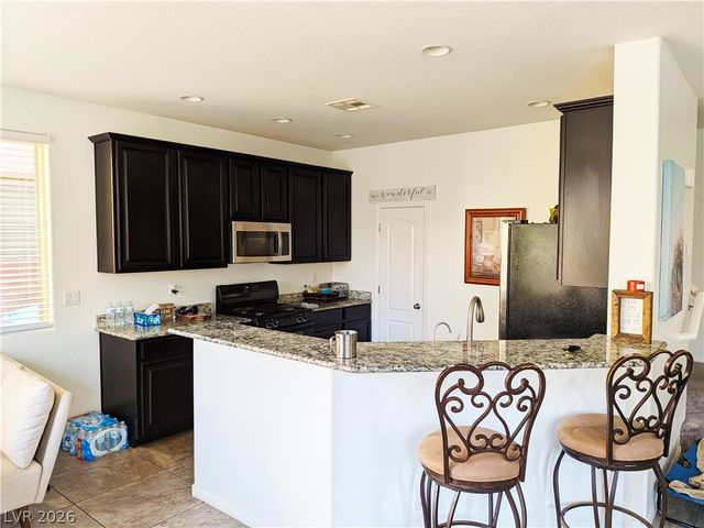 6368 Joshuaville Drive, Las Vegas, NV 89122