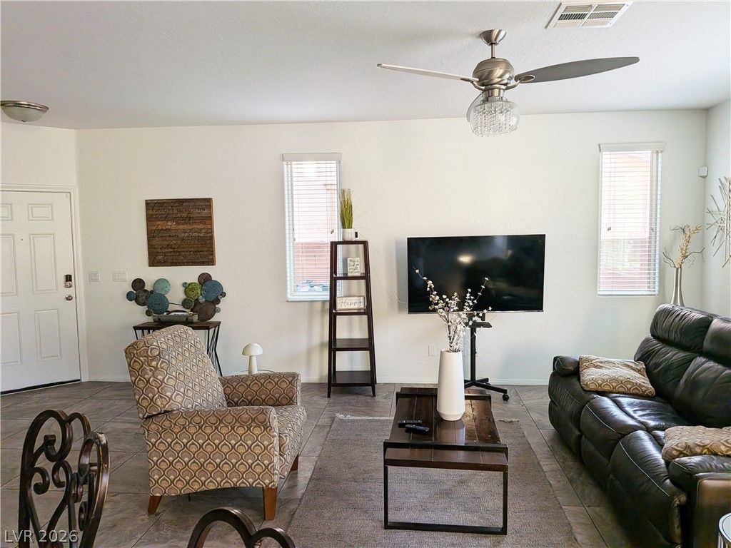 6368 Joshuaville Drive, Las Vegas, NV 89122 — photo 5