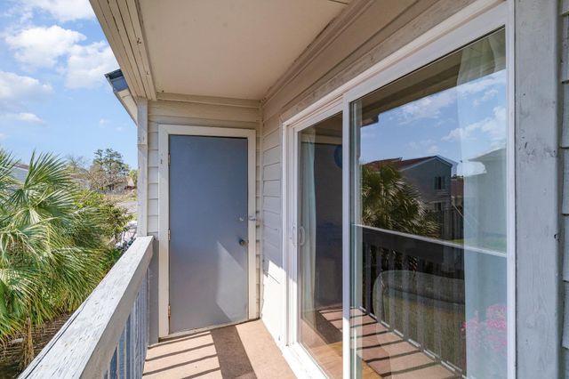 816 9th Ave S Apt 206C, North Myrtle Beach, SC 29582