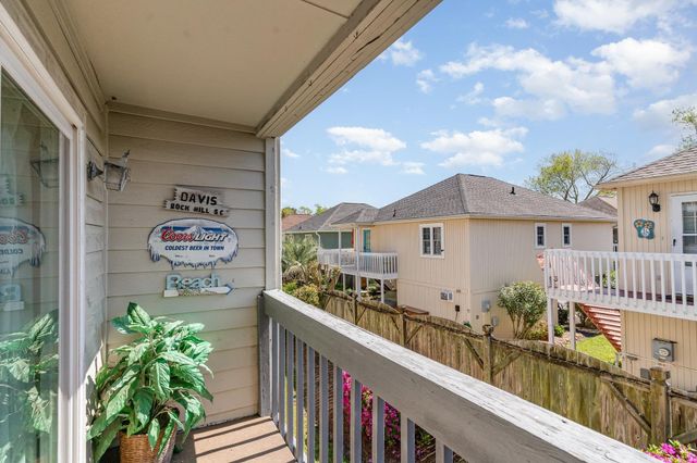 816 9th Ave S Apt 206C, North Myrtle Beach, SC 29582