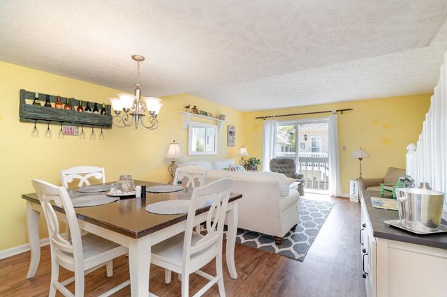 816 9th Ave S Apt 206C, North Myrtle Beach, SC 29582