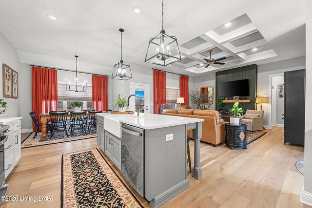 105 Bonfire Ln, Elizabethtown, KY 42701