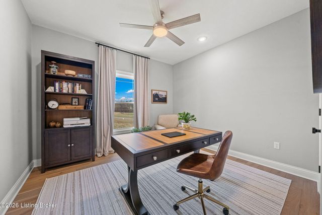 105 Bonfire Ln, Elizabethtown, KY 42701