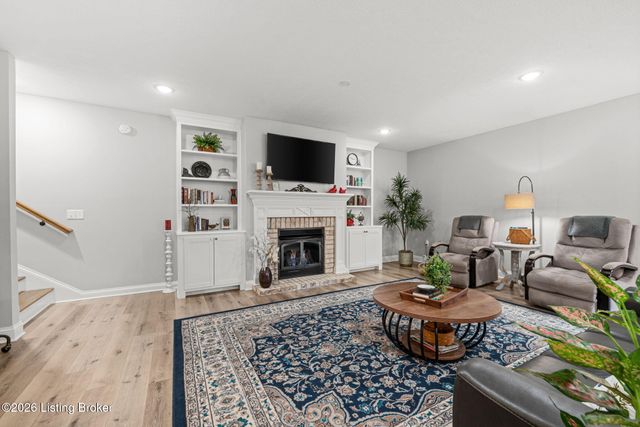 105 Bonfire Ln, Elizabethtown, KY 42701