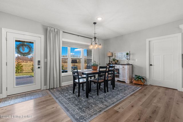 105 Bonfire Ln, Elizabethtown, KY 42701