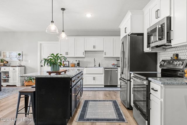 105 Bonfire Ln, Elizabethtown, KY 42701