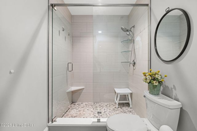 105 Bonfire Ln, Elizabethtown, KY 42701