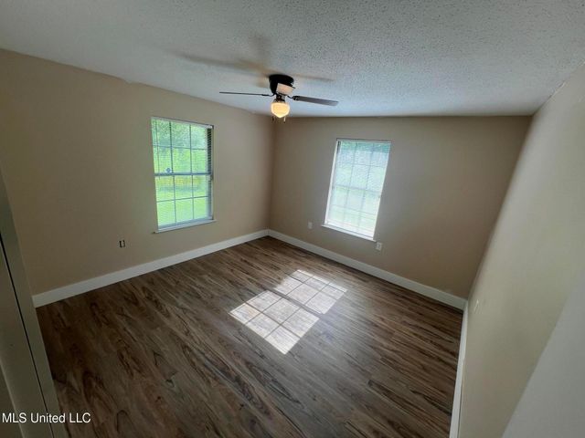 17116 Pierce Street, Moss Point, MS 39562