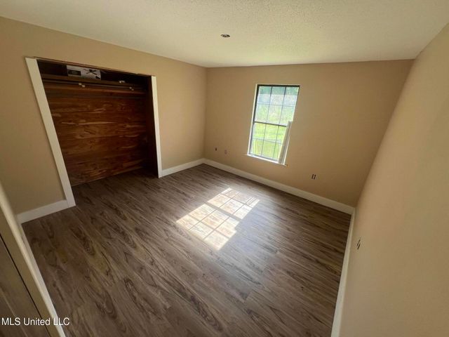 17116 Pierce Street, Moss Point, MS 39562