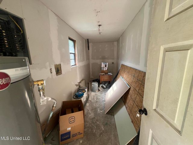 17116 Pierce Street, Moss Point, MS 39562