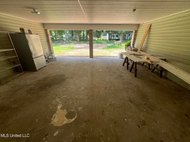 17116 Pierce Street, Moss Point, MS 39562